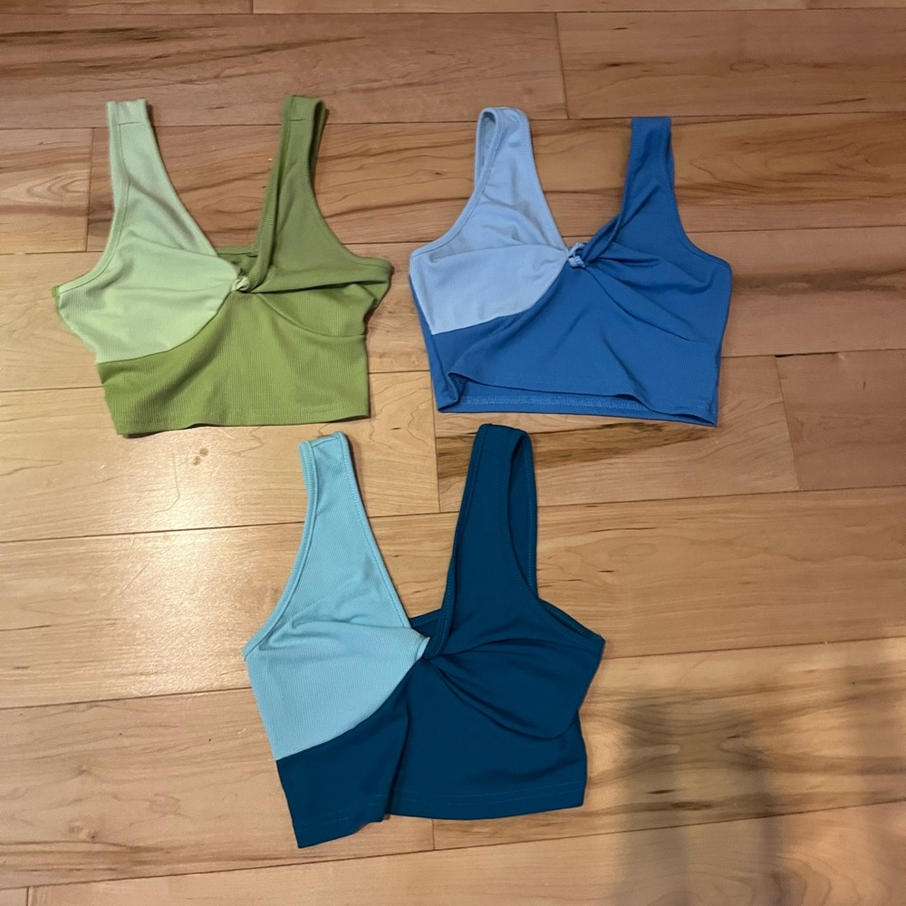 NWOT Shein Tank Bundle - XS/S